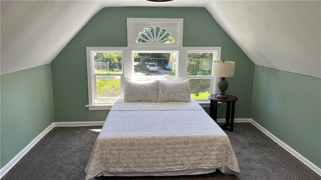 328 Elmwood Avenue — photo 16