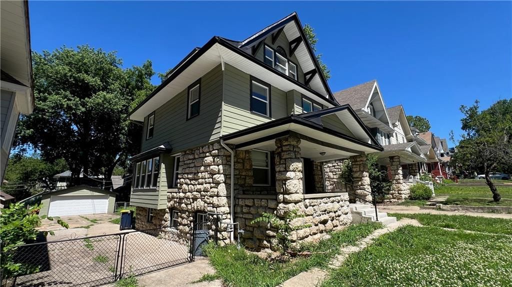 328 Elmwood Avenue — photo 25