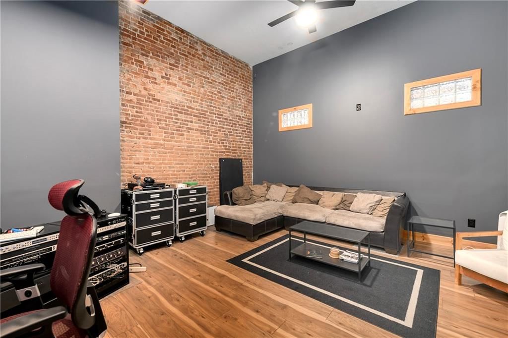 509 Cherokee Street — photo 9