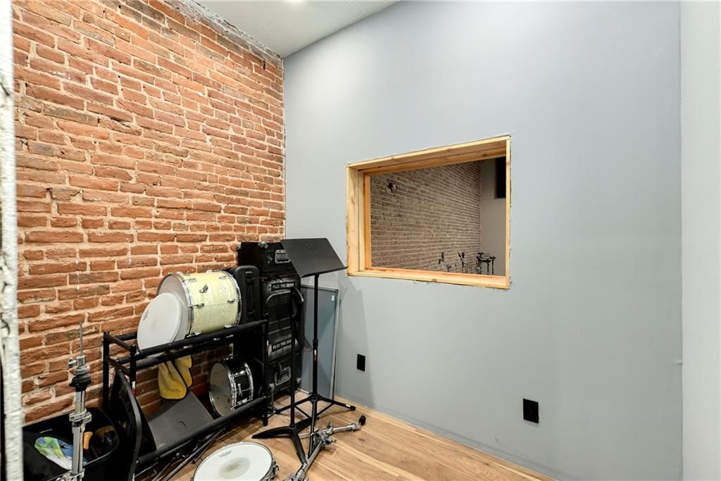 509 Cherokee Street — photo 16