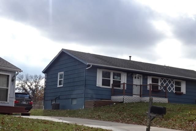 8121 Ella Avenue, Kansas City, KS