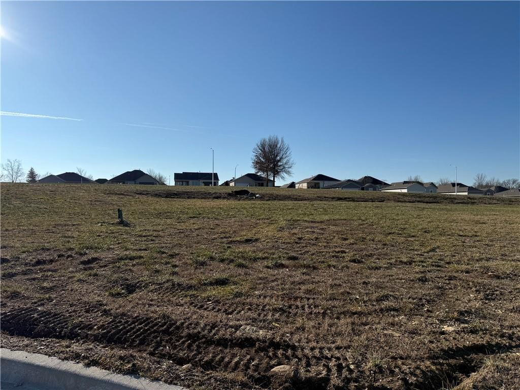 2213 Creek View Lane — photo 1
