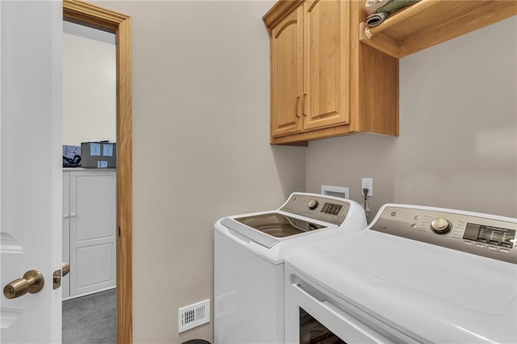 6940 N Denver Avenue — photo 21