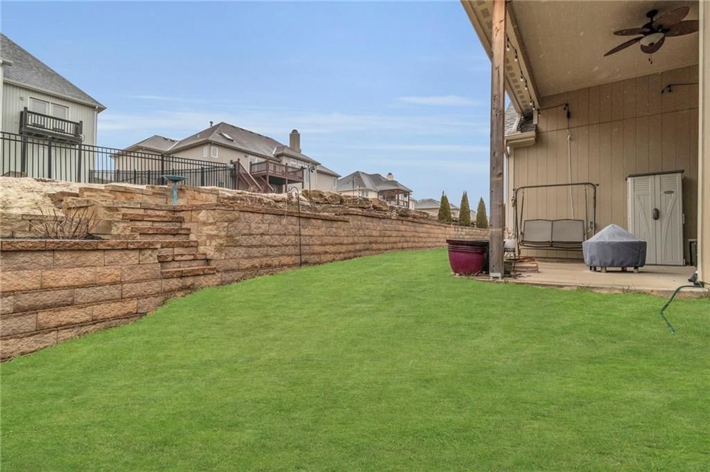 6940 N Denver Avenue — photo 35