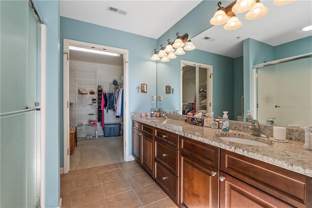 7107 Meadowsweet Lane — photo 24
