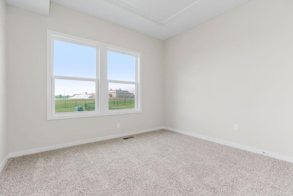 17165 W 164th Terrace — photo 27