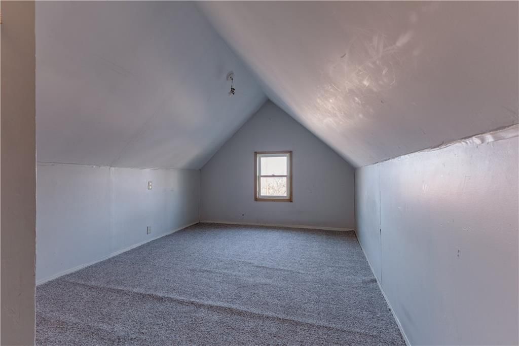 1505 Metropolitan Avenue — photo 14