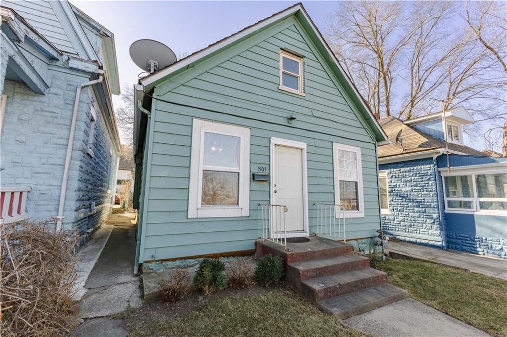 1505 Metropolitan Avenue — photo 19