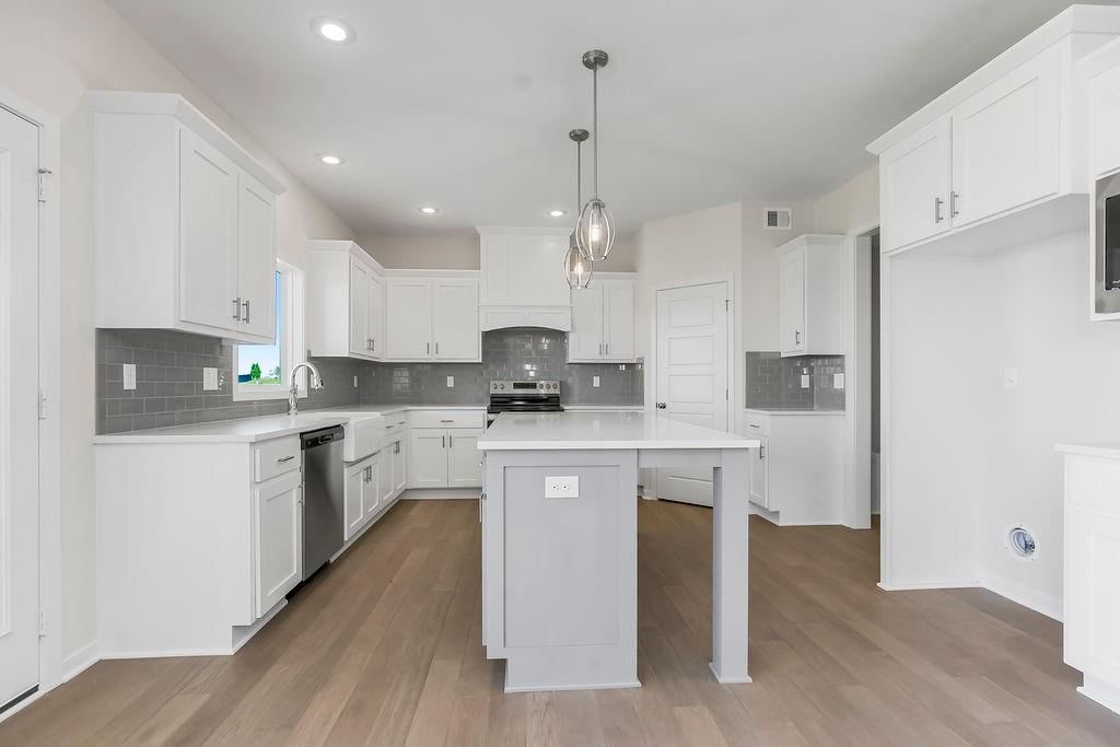 17157 W 164 Terrace — photo 11