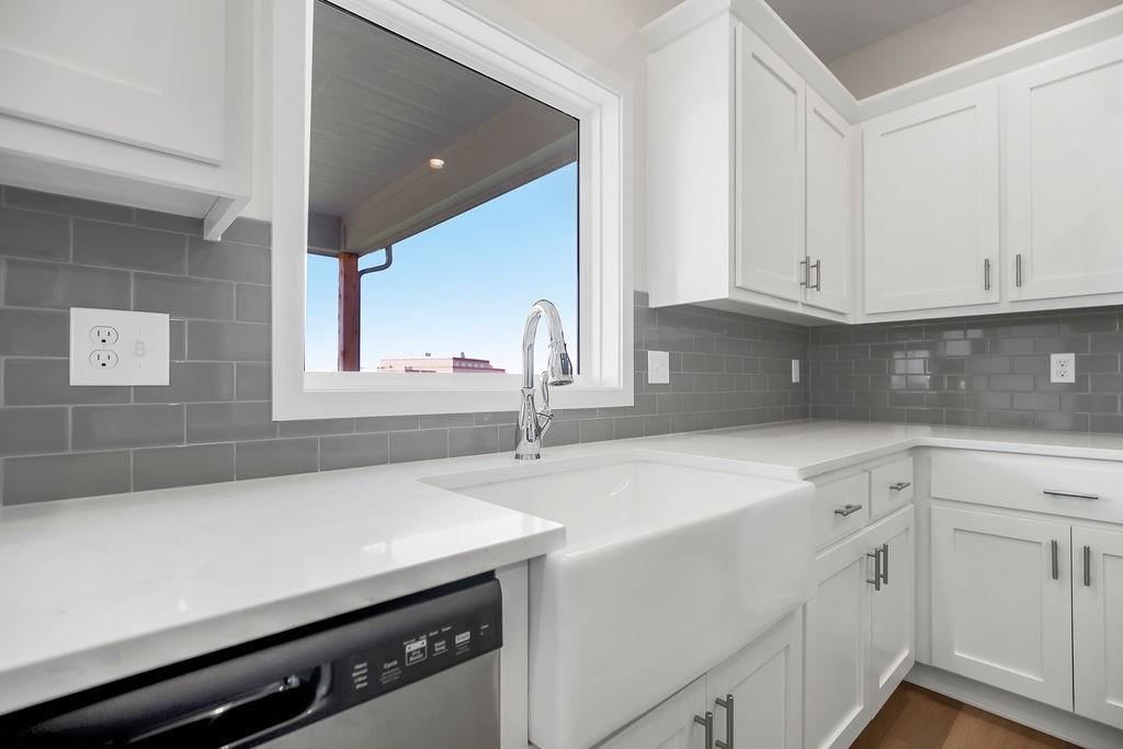 17157 W 164 Terrace — photo 12