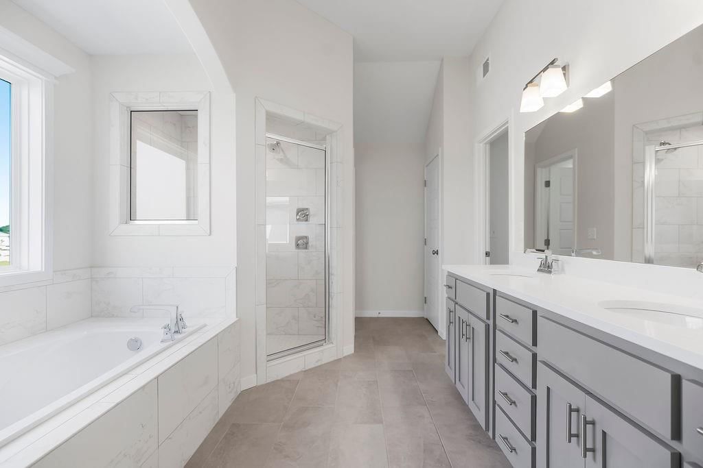 17157 W 164 Terrace — photo 19