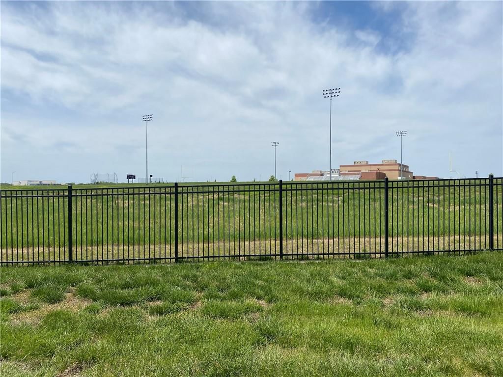 17157 W 164 Terrace — photo 36