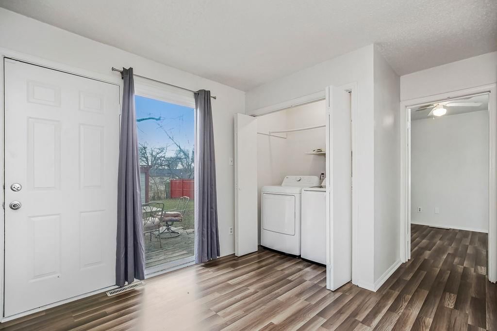 6143 Longwood Avenue — photo 10