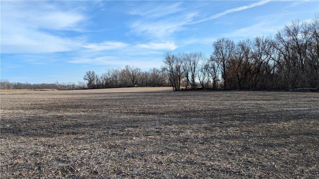 22018 S Watts Road, Pleasant Hill, MO