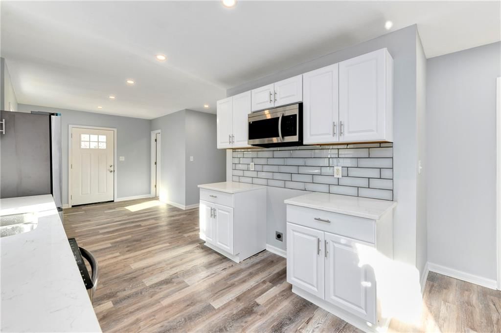 3914 Norton Avenue — photo 12