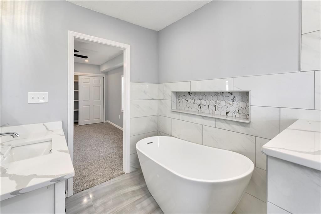 3914 Norton Avenue — photo 21