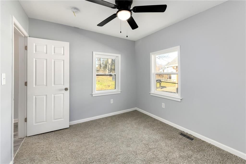 3914 Norton Avenue — photo 25