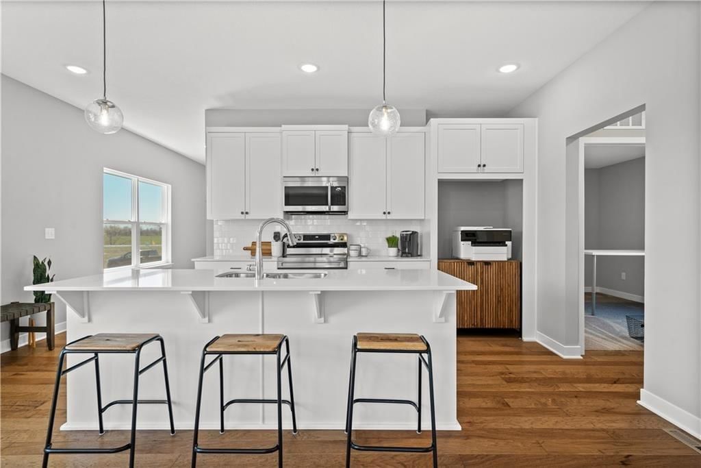 8729 SW Brickell Drive — photo 3