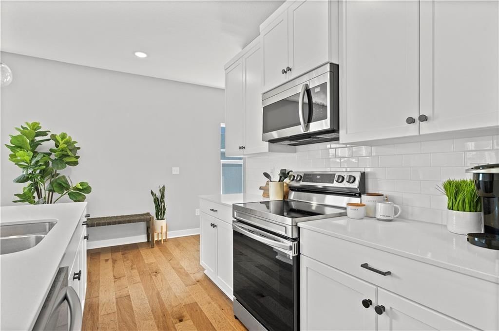 8729 SW Brickell Drive — photo 9