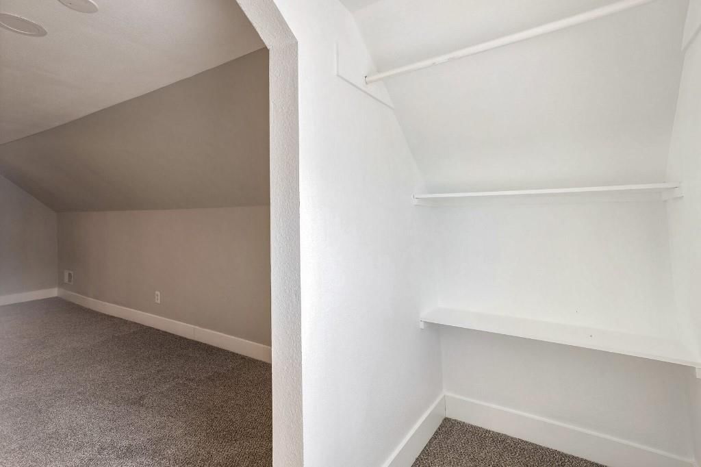 3640 N Grand Avenue — photo 28