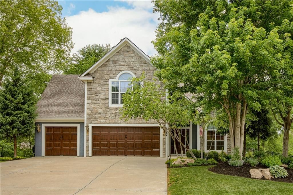 6764 Longview Road, Shawnee, KS