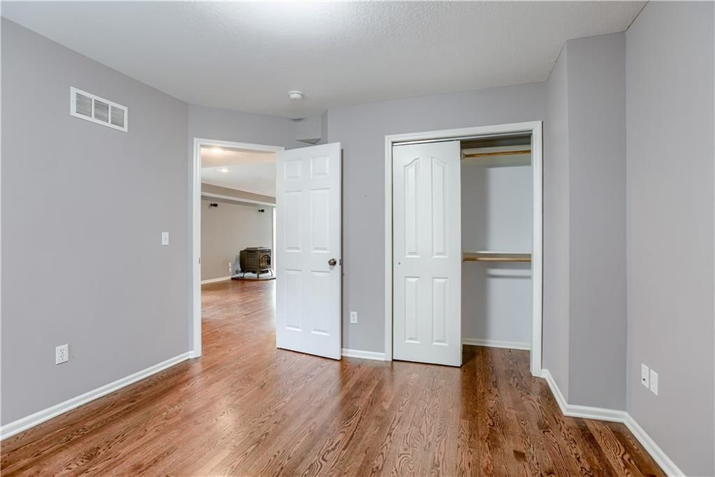 6764 Longview Road — photo 32