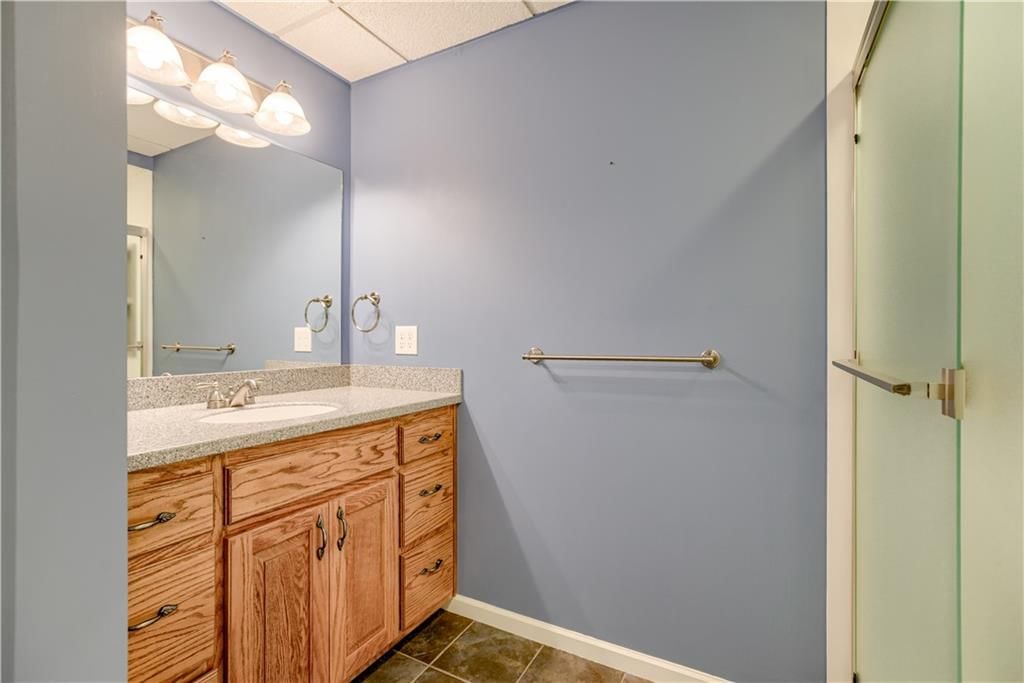 6764 Longview Road — photo 37