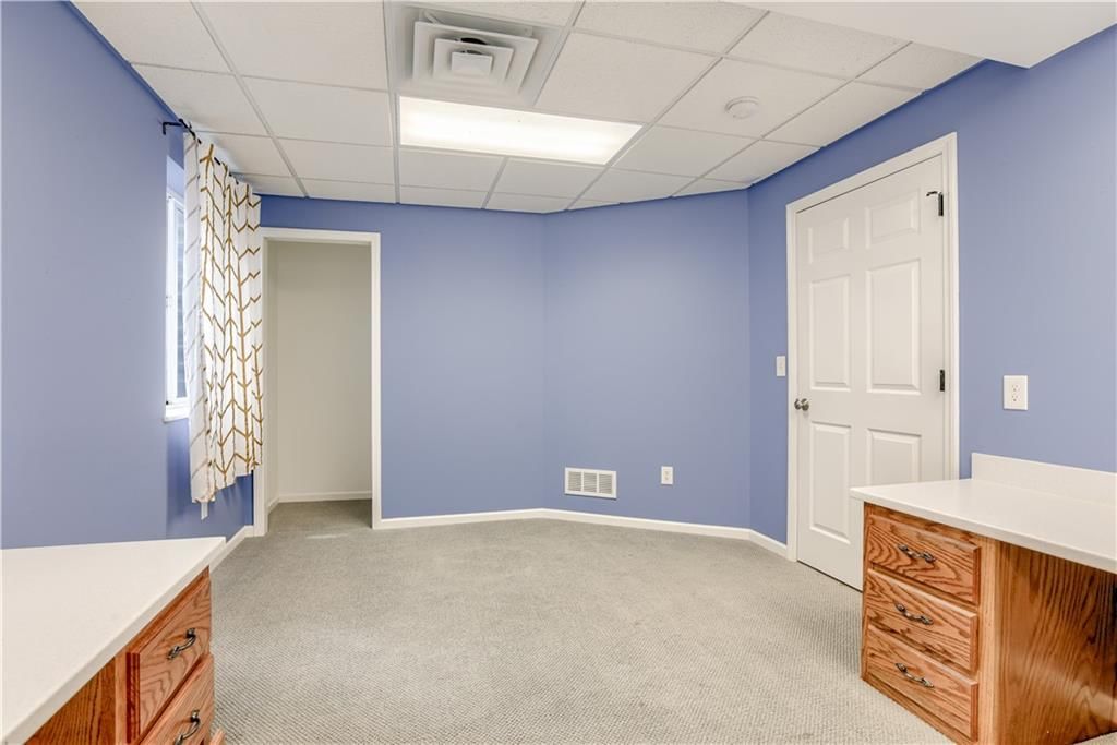 6764 Longview Road — photo 42