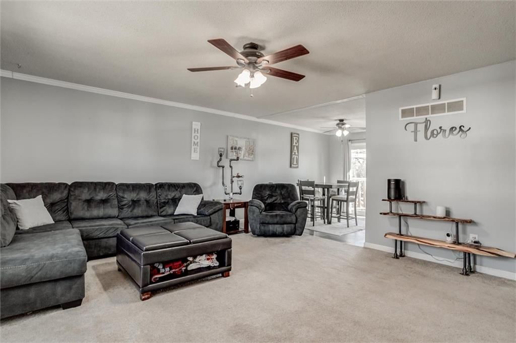 5701 N Denver Avenue — photo 8