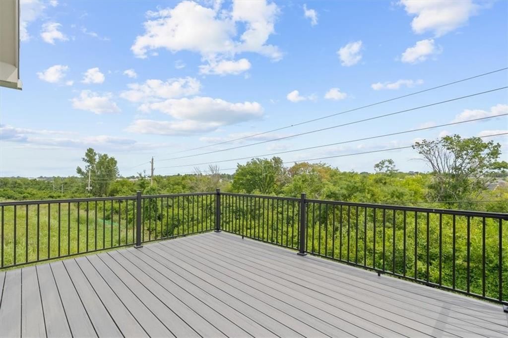 Photo 36 of 37 - 4027 NE Sagamore Drive