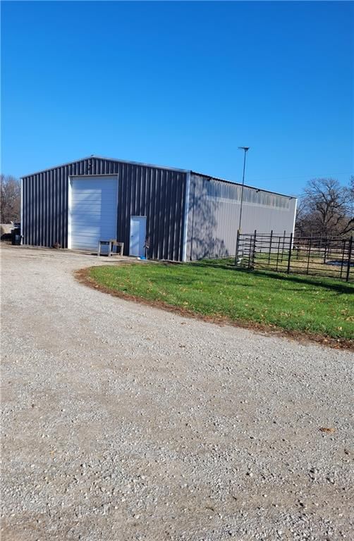 195 SE 250 Road — photo 3