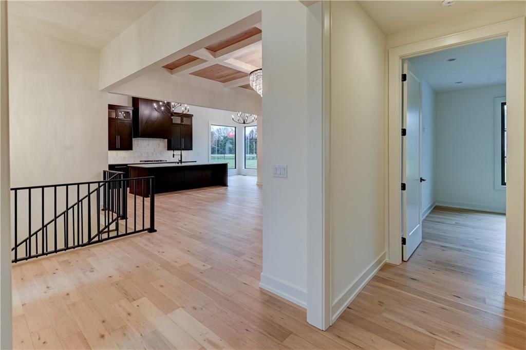 3903 W 84th Terrace — photo 37