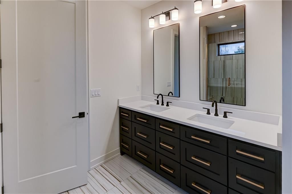 3903 W 84th Terrace — photo 52