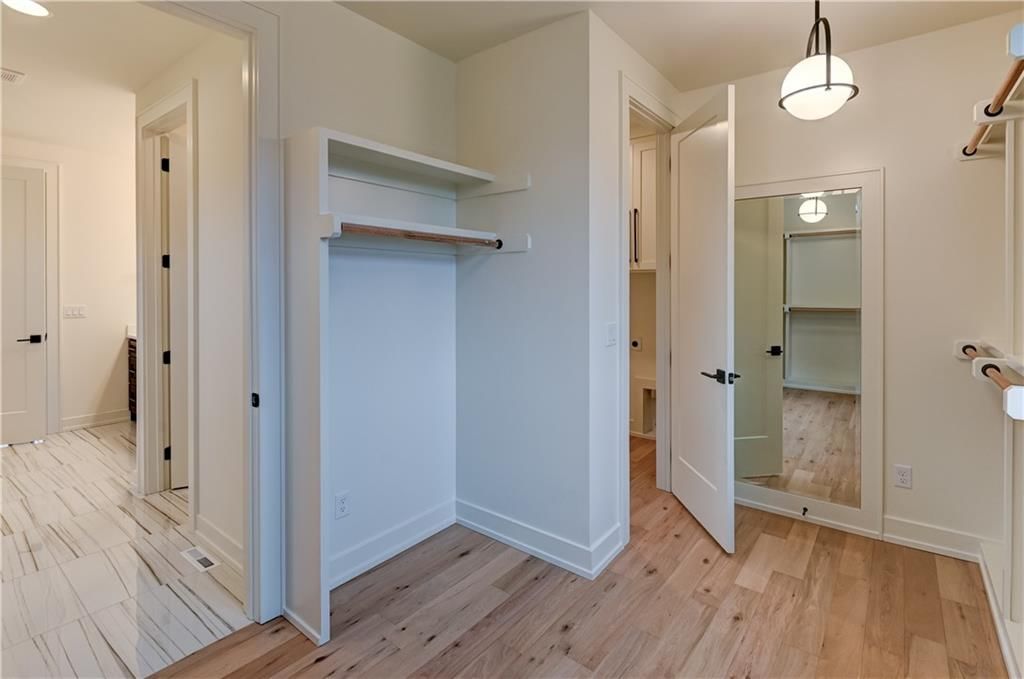 3903 W 84th Terrace — photo 55