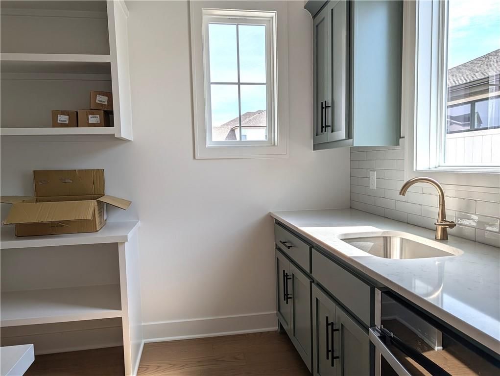17008 Hayes Street — photo 12