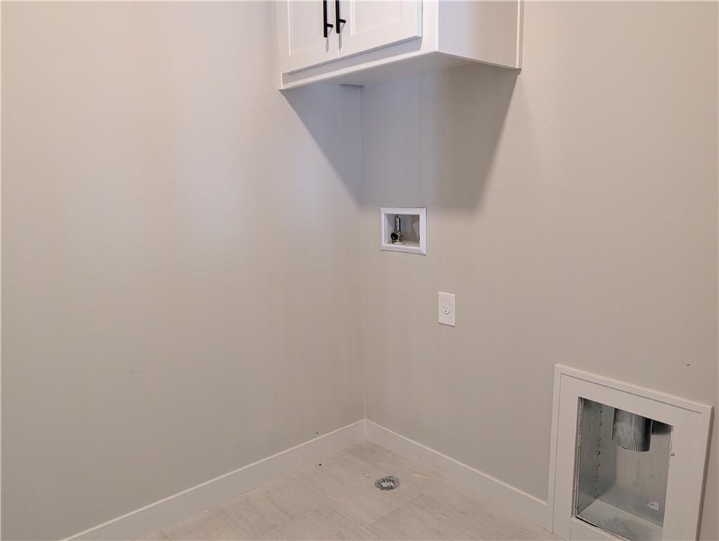 17008 Hayes Street — photo 35