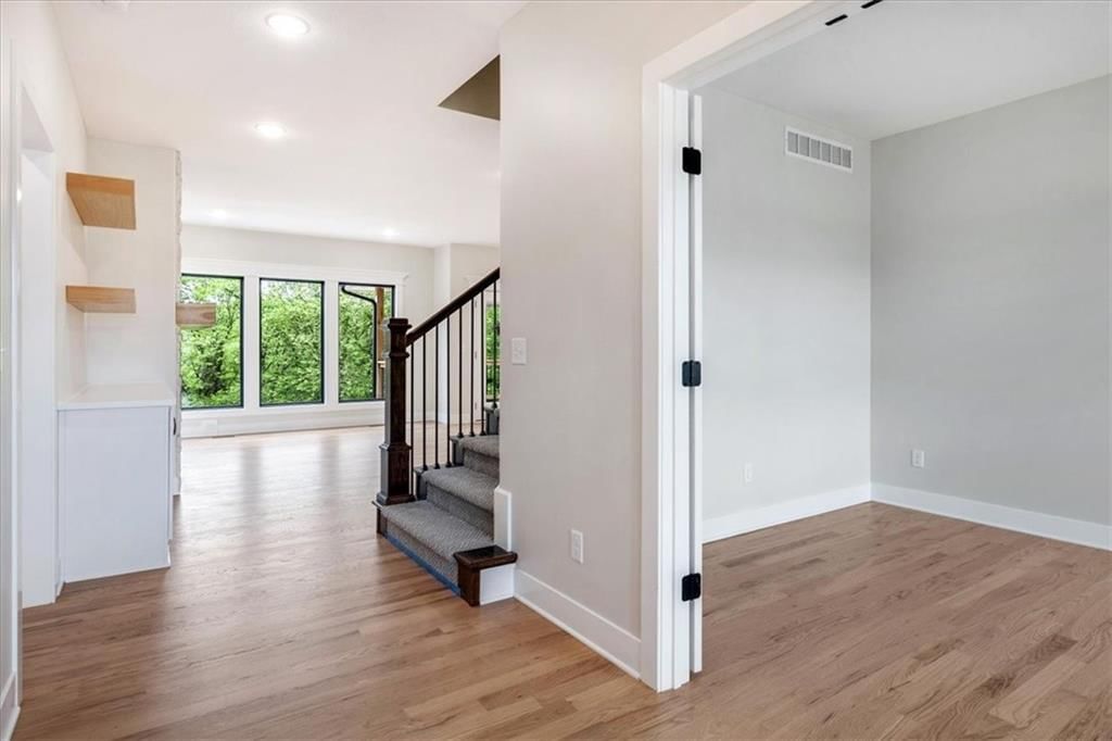 502 Blackhawke Drive — photo 3