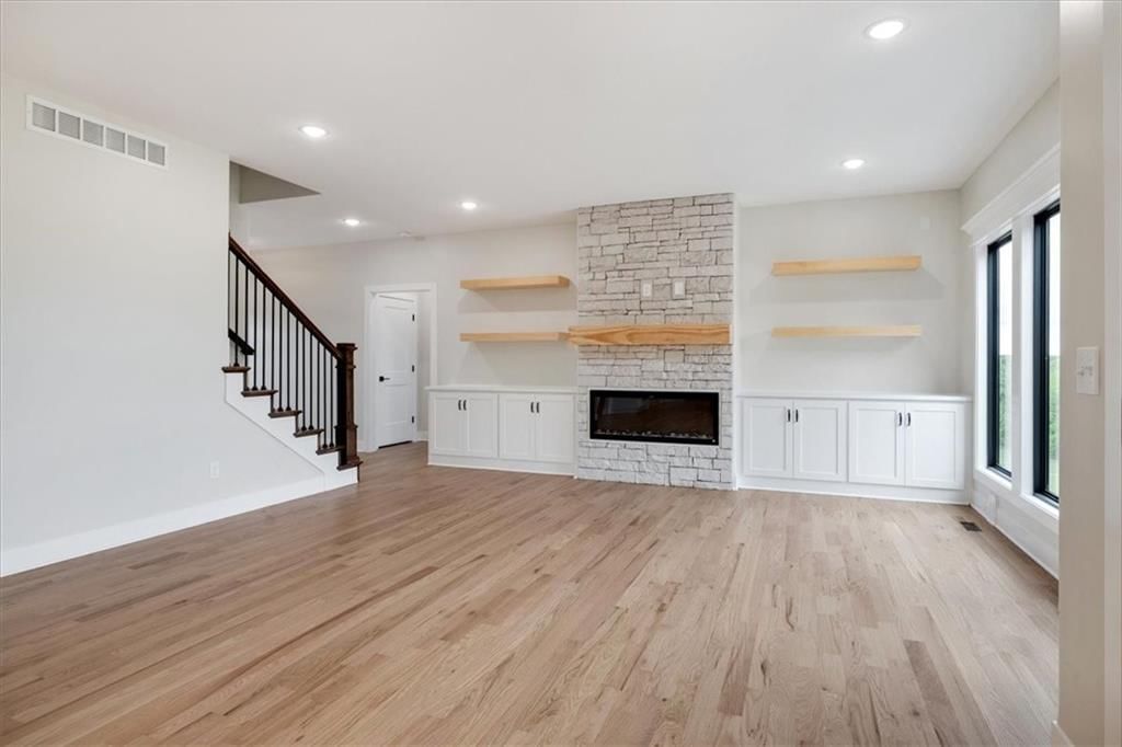 502 Blackhawke Drive — photo 7