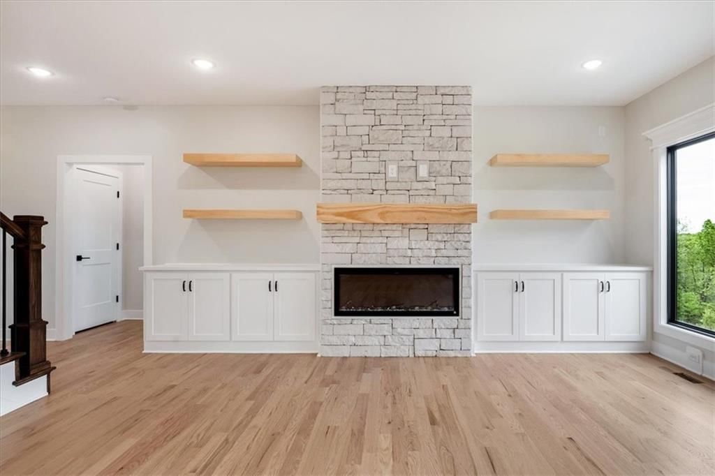502 Blackhawke Drive — photo 8