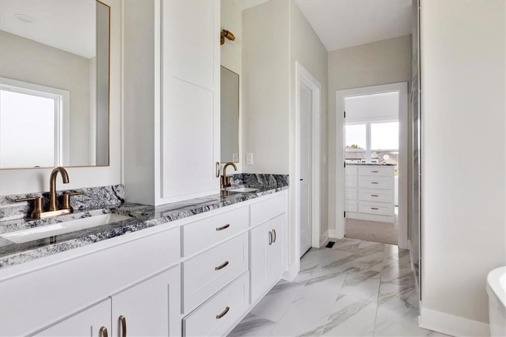 502 Blackhawke Drive — photo 17