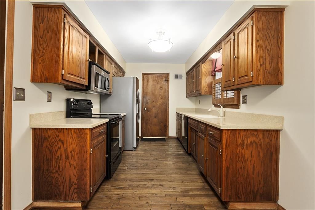10164 Edelweiss Circle — photo 12