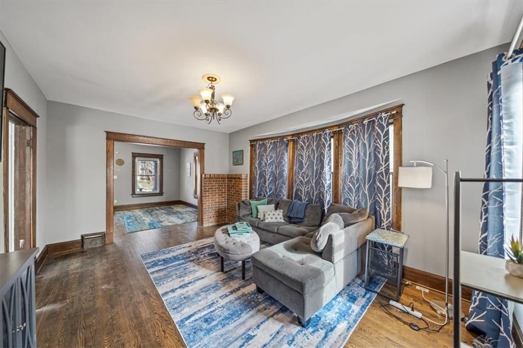 1225 W 40TH Street — photo 10