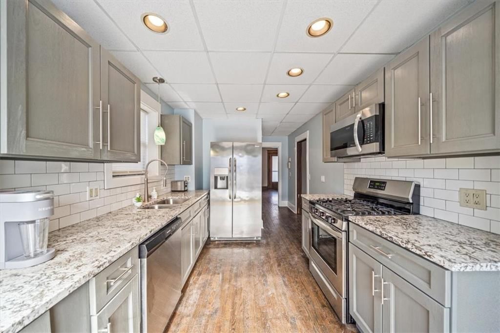 1225 W 40TH Street — photo 11