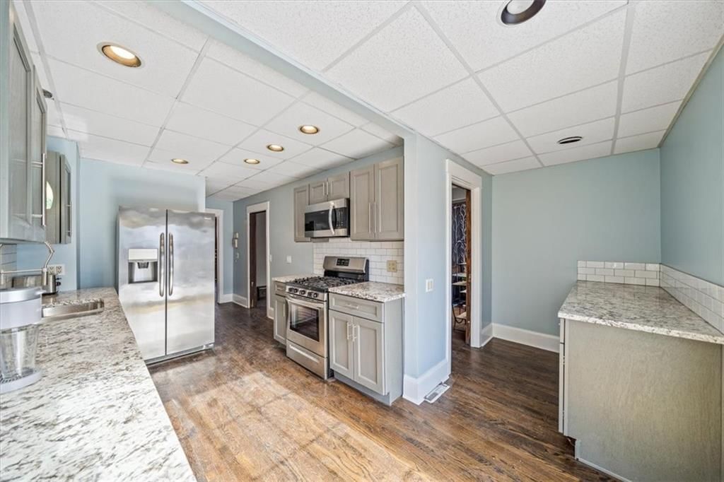 1225 W 40TH Street — photo 12