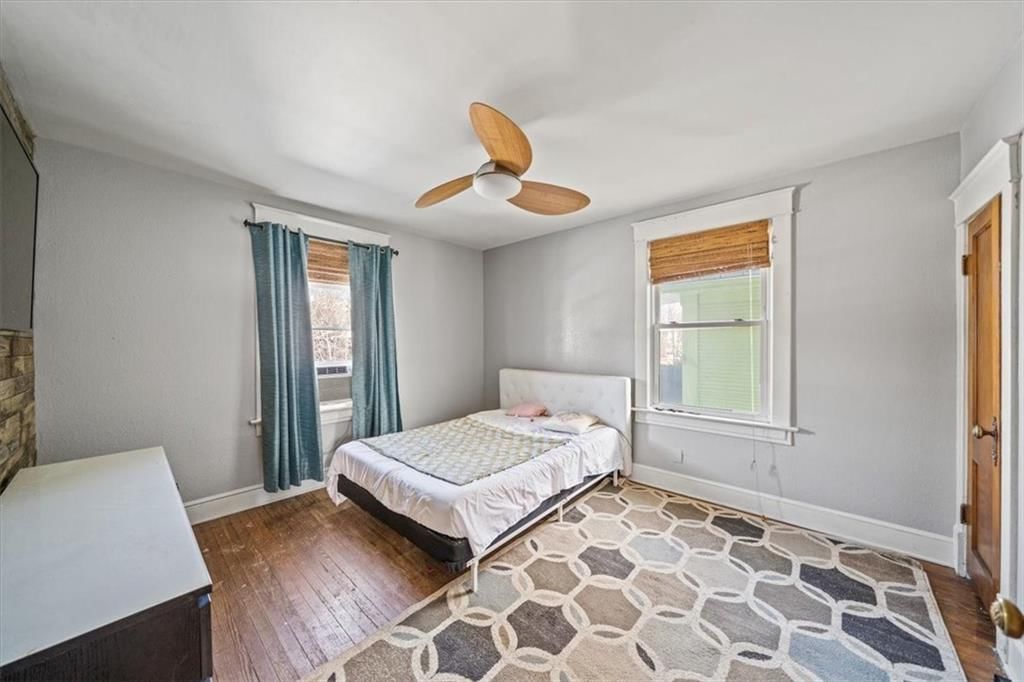 1225 W 40TH Street — photo 17
