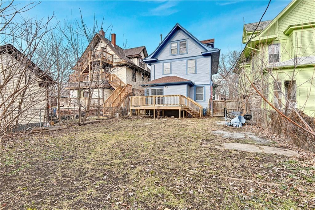1225 W 40TH Street — photo 24