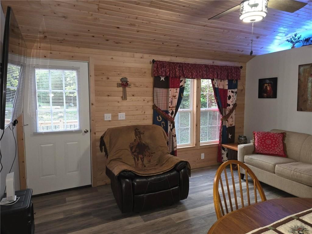 41 Oak Crest Drive — photo 4