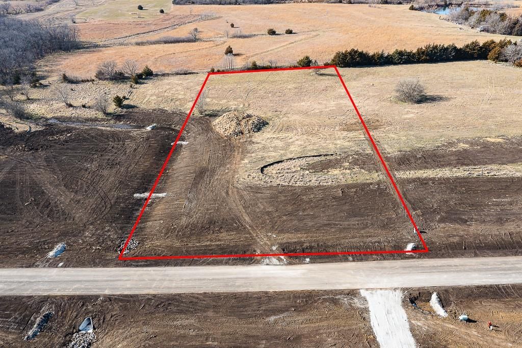 Lot 5 235th Street — photo 1