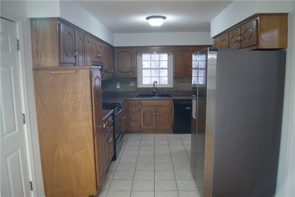 609 N Halsey Street — photo 6
