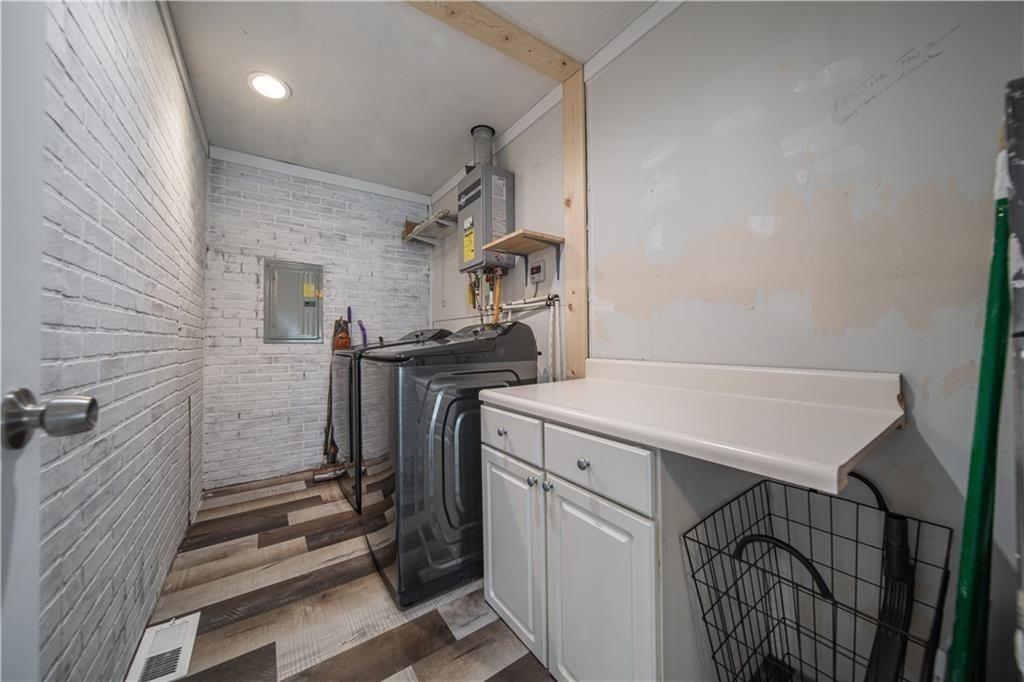 312 Main Street — photo 10